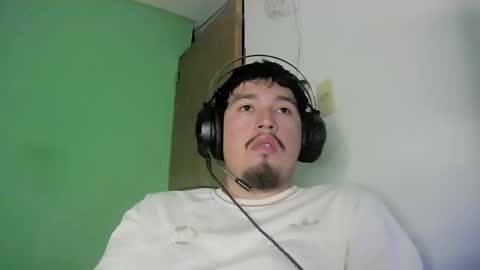 Snapshot of davidlasecuela chatting on 02-19-26, 03:24 DavidSkinny online show from 02-19-26, 03:24