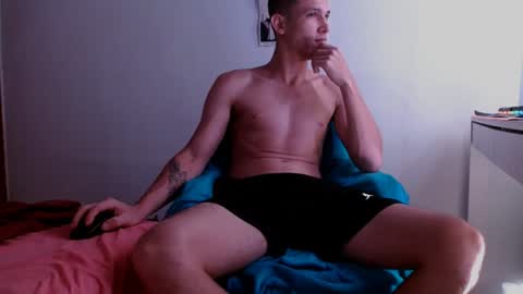 Snapshot of davidsalazar33 chatting on 02-07-25, 05:52 davidsalazar33 online show from 02-07-25, 05:52