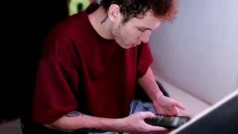 Snapshot of davidsalazar33 chatting on 11-09-25, 09:13 davidsalazar33 online show from 11-09-25, 09:13