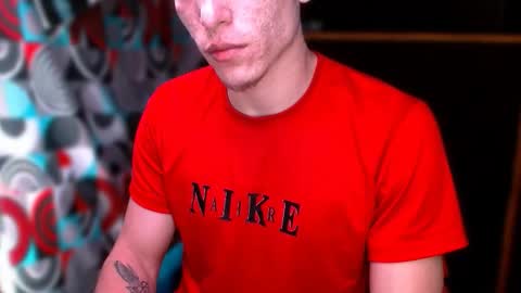 Snapshot of davidsalazar33 chatting on 11-23-25, 02:33 davidsalazar33 online show from 11-23-25, 02:33