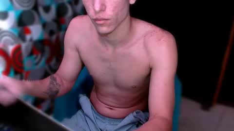 Snapshot of davidsalazar33 chatting on 11-30-25, 09:52 davidsalazar33 online show from 11-30-25, 09:52