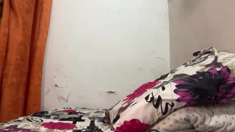 Snapshot of davidth000 chatting on 02-20-26, 06:37 davidth000 online show from 02-20-26, 06:37