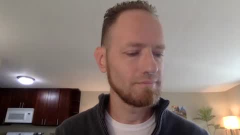 Snapshot of davidwilcox1982 chatting on 10-16-25, 04:52 Dave online show from 10-16-25, 04:52