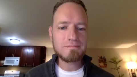 Snapshot of davidwilcox1982 chatting on 10-27-25, 02:59 Dave online show from 10-27-25, 02:59