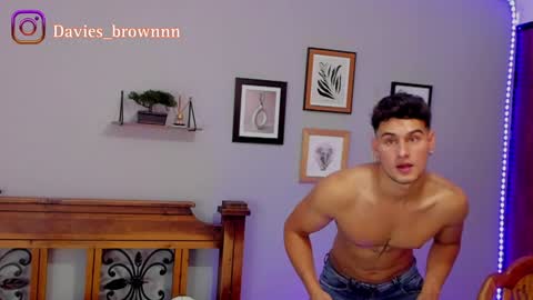 Davies brown    schedule 12pm to 5pm col time online show from 01-18-25, 12:13