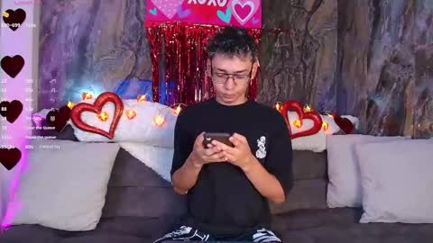 Snapshot of daviid_laid_ chatting on 02-12-26, 08:26 David online show from 02-12-26, 08:26