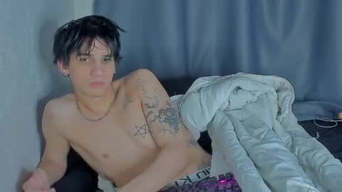 davis online show from 11-18-25, 02:06