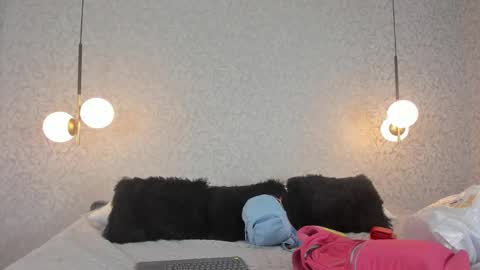 DAWA ANGELS online show from 11-22-25, 08:24