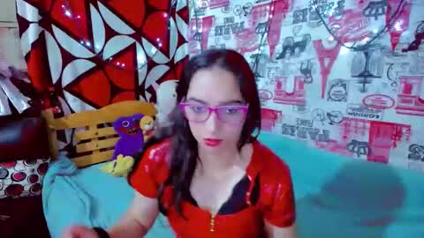 dayana_y online show from 11-24-25, 01:00