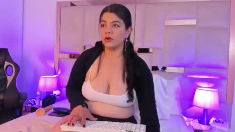 dayananaughty69 online show from 11-14-25, 04:22