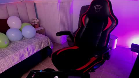 Snapshot of dayanne7 chatting on 12-13-24, 03:21 dayanne7 online show from 12-13-24, 03:21