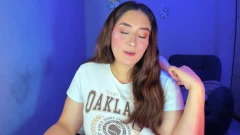    online show from 12-18-25, 11:00