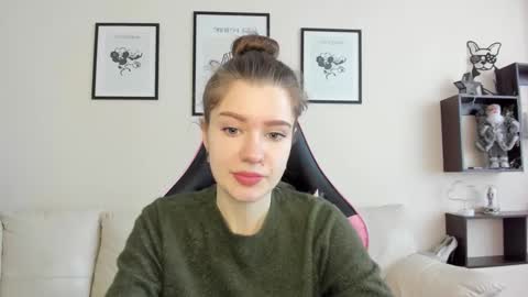 dazdrasmigdasue online show from 01-11-25, 08:22