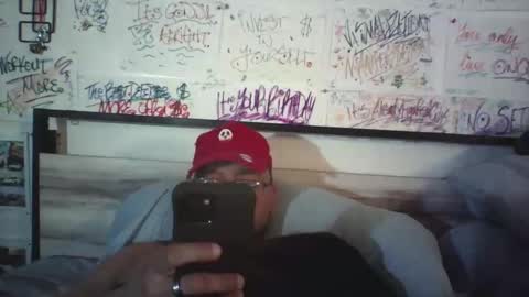 dbeamon92 online show from 04-12-26, 01:10