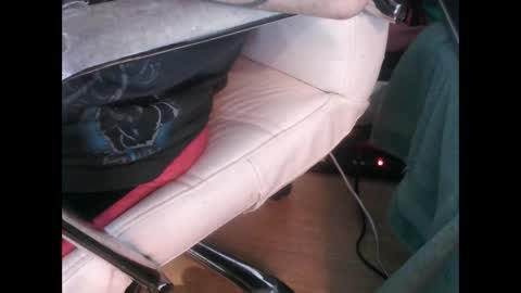 dbtrbl8311 online show from 03-09-26, 02:26