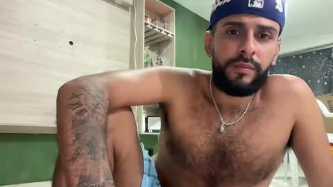 Snapshot of dcollins_ chatting on 11-06-25, 07:42 dcollins_ online show from 11-06-25, 07:42