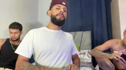 dcollins_ online show from 12-04-25, 05:39