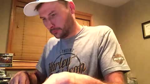 Snapshot of dconstruction chatting on 10-01-25, 02:28 dconstruction online show from 10-01-25, 02:28