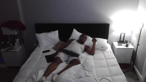 Snapshot of dcrush76 chatting on 02-28-25, 11:03 DCrush online show from 02-28-25, 11:03