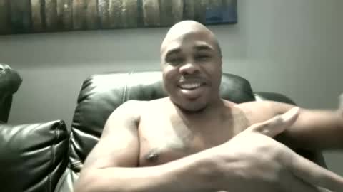 Snapshot of dcrush76 chatting on 10-16-25, 08:43 DCrush online show from 10-16-25, 08:43