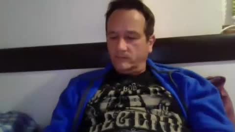 Snapshot of dddermattt chatting on 01-01-25, 07:43 Play with me while I watch you german handsome squirtlover love small girls small tits big clit cut c2c shaved online show from 01-01-25, 07:43