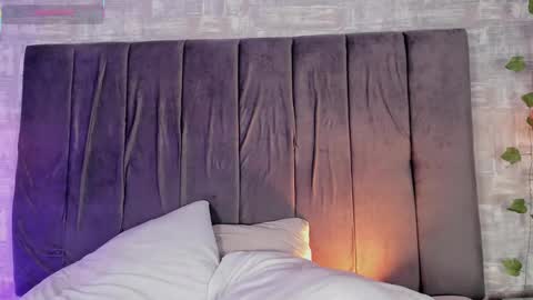 dea_athenea online show from 11-25-25, 08:42