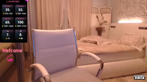 Snapshot of dealux_ chatting on 02-22-25, 05:13 DeaLux online show from 02-22-25, 05:13