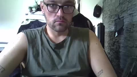 Snapshot of deanodick18x6 chatting on 03-05-25, 12:11 dexxxn. online show from 03-05-25, 12:11