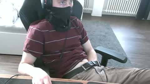 Dean online show from 10-24-25, 01:40