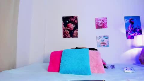 debbie_hans online show from 11-26-25, 11:11