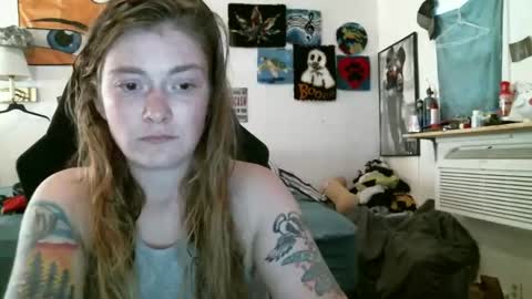 DEBBIE online show from 11-08-25, 07:56