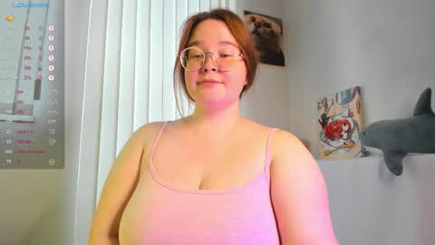 DeboraDebbieDee online show from 10-19-25, 05:19