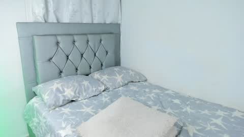 Snapshot of debora_buchanans chatting on 01-09-25, 05:23 Debora online show from 01-09-25, 05:23