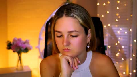 Debora online show from 11-10-25, 03:49