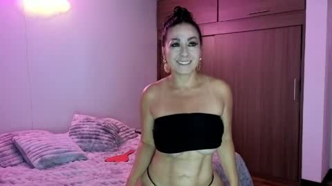 DeboraMom online show from 04-01-26, 12:22