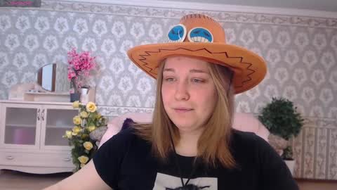 Snapshot of debramust chatting on 12-30-24, 08:10 debramust online show from 12-30-24, 08:10