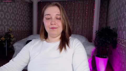 Snapshot of debramust chatting on 03-12-25, 09:03 debramust online show from 03-12-25, 09:03