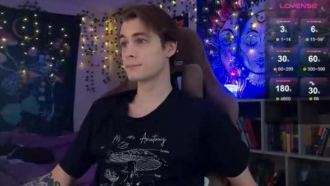 Snapshot of debugmee chatting on 02-13-26, 12:56 Samuel online show from 02-13-26, 12:56