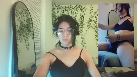 deciduousdoll online show from 11-01-25, 06:04