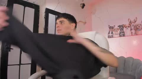 declan_fox online show from 11-09-25, 04:22