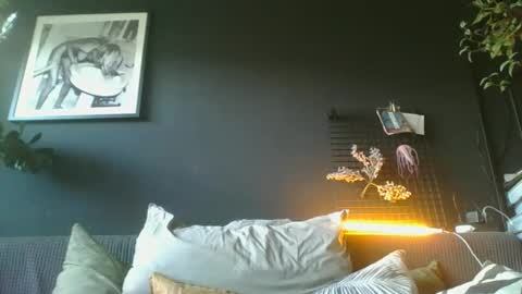 Snapshot of deebo1987 chatting on 12-26-24, 10:05 Deen online show from 12-26-24, 10:05