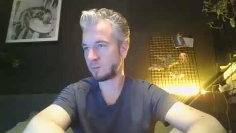 Snapshot of deebo1987 chatting on 12-30-24, 07:11 Deen online show from 12-30-24, 07:11