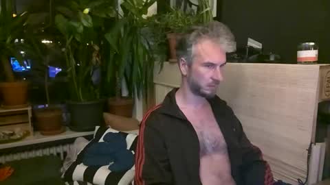 Deen online show from 03-27-26, 07:02