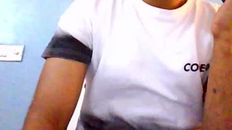 Snapshot of deepak4ualways chatting on 03-09-26, 07:01 sandy4umylove2014 online show from 03-09-26, 07:01