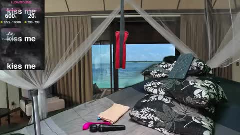 Deeply  Asian style...  Nice to meet you   thumb up me please help us. online show from 10-27-25, 05:50