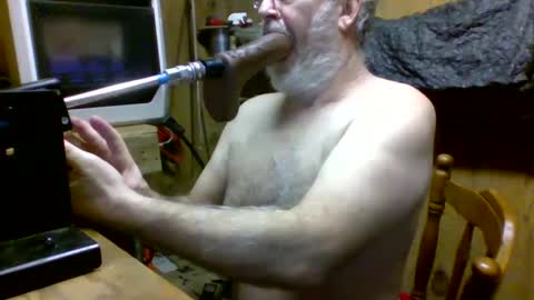 Snapshot of deepthroat227 chatting on 02-02-25, 05:59 Deepthroat My Big Dildos online show from 02-02-25, 05:59