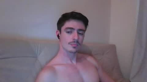 deepwhite2003 online show from 10-09-25, 03:04