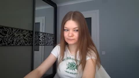 Snapshot of deettabinker chatting on 03-02-26, 07:15 Camila online show from 03-02-26, 07:15