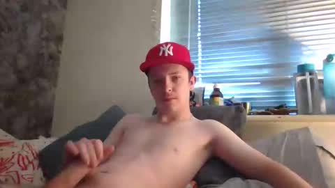 deetwo345 online show from 10-18-25, 09:32