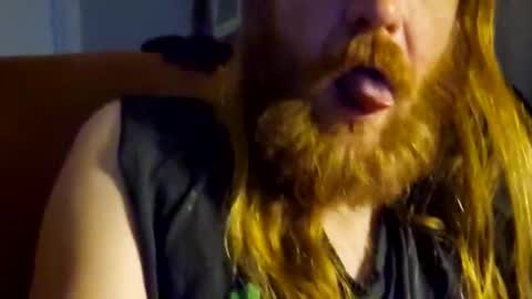 Snapshot of deeznutz420839 chatting on 03-12-25, 09:23 Dylan Nutz online show from 03-12-25, 09:23